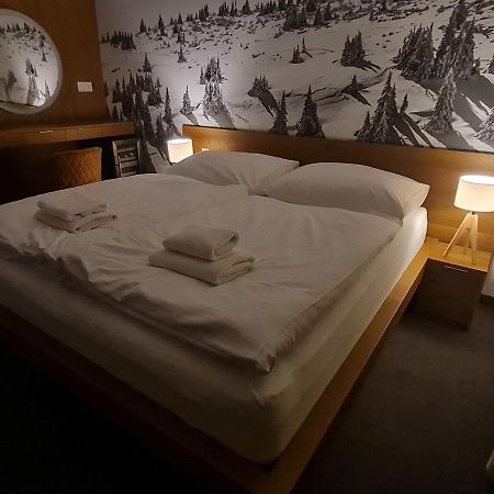 Snowland Apartmany Valca Ngoại thất bức ảnh